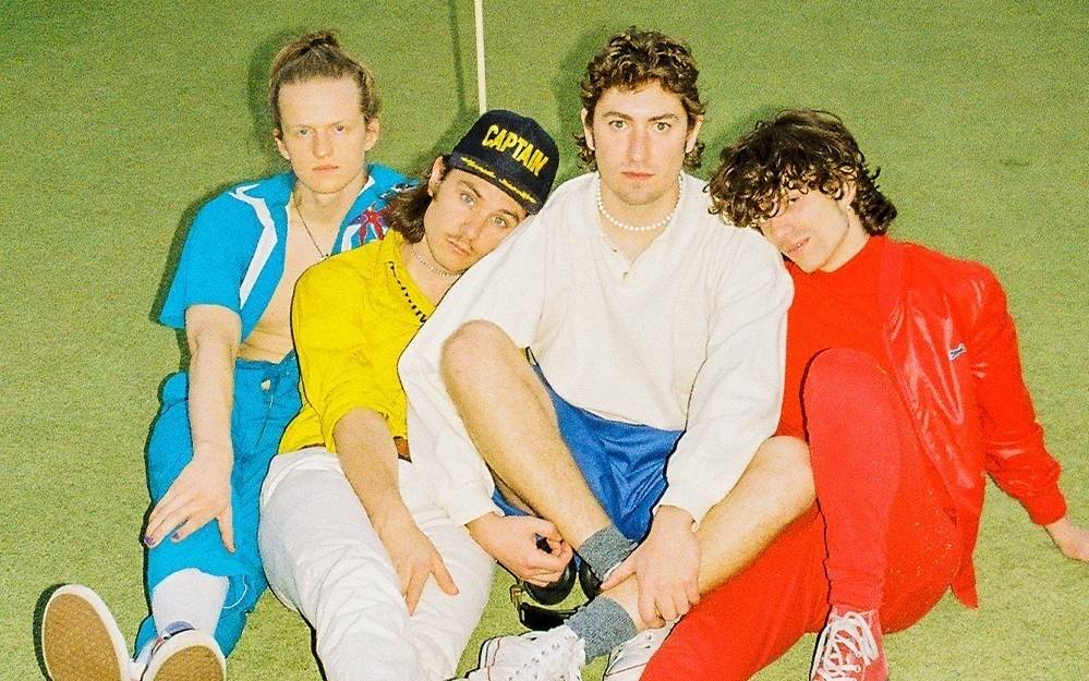 Arlie – crashing down