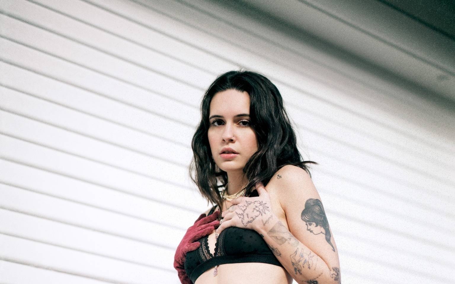 Bea Miller – jealous of my friends