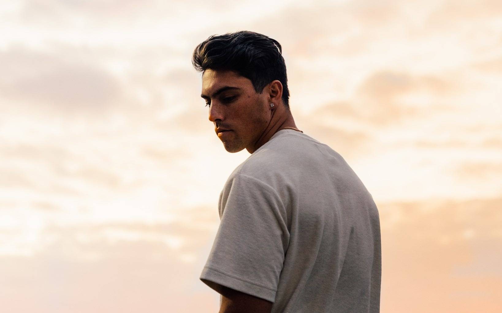 Brayden Dunbar – Too Hard To Love