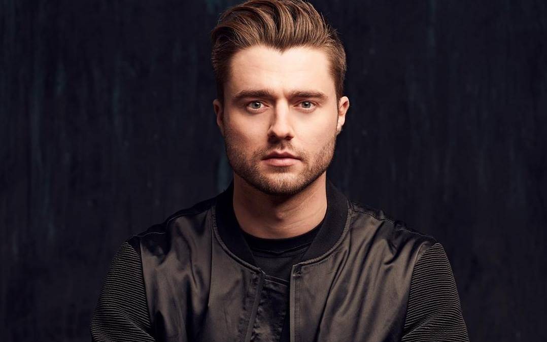 Frank Walker feat. Amber Van Day – Feel Like Us Again