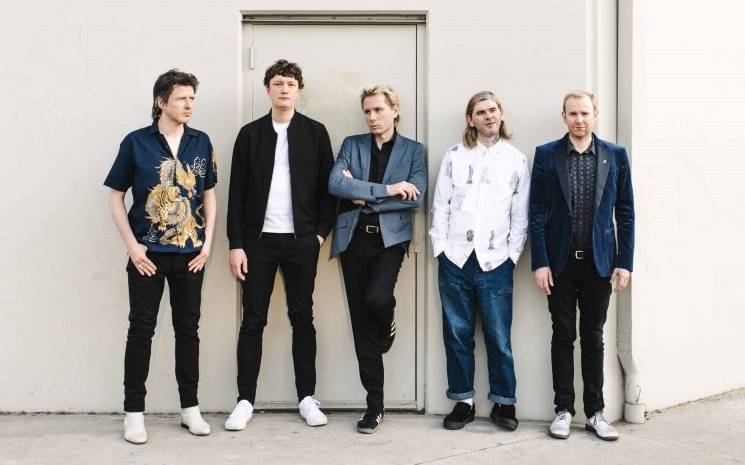 Franz Ferdinand – Curious