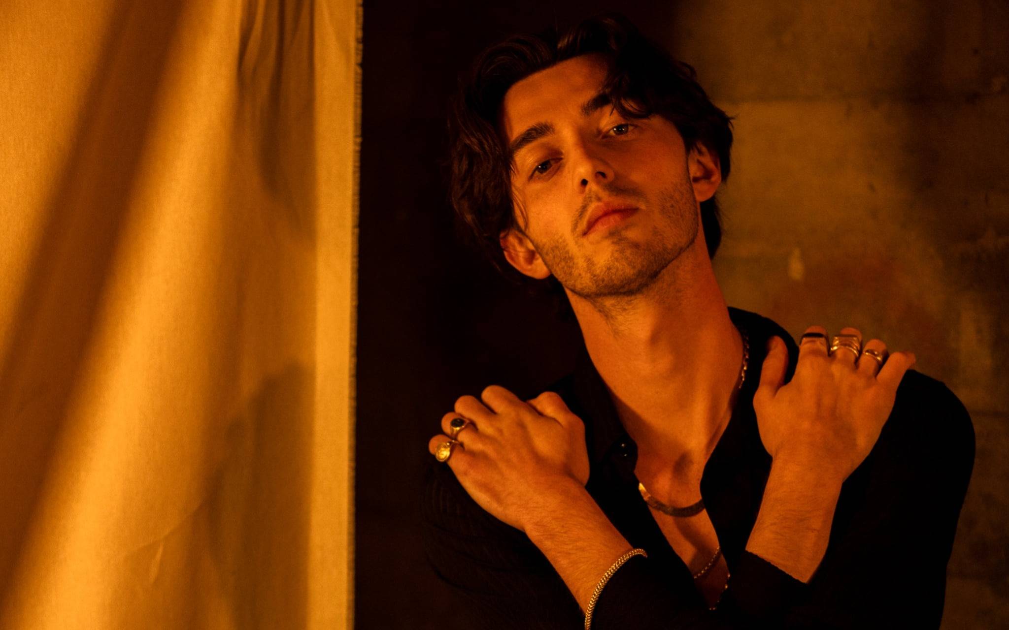 Greyson Chance – Nobody