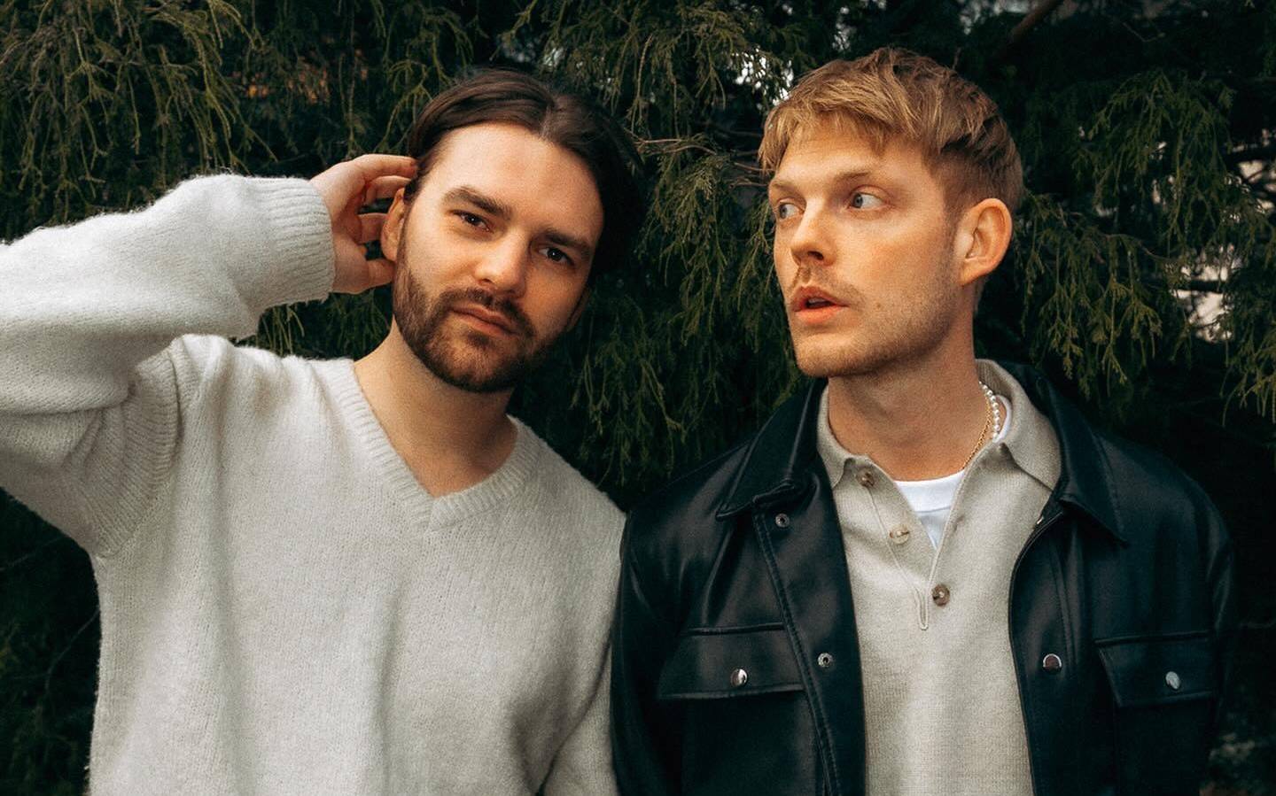 Ivy Lane – Seventeen