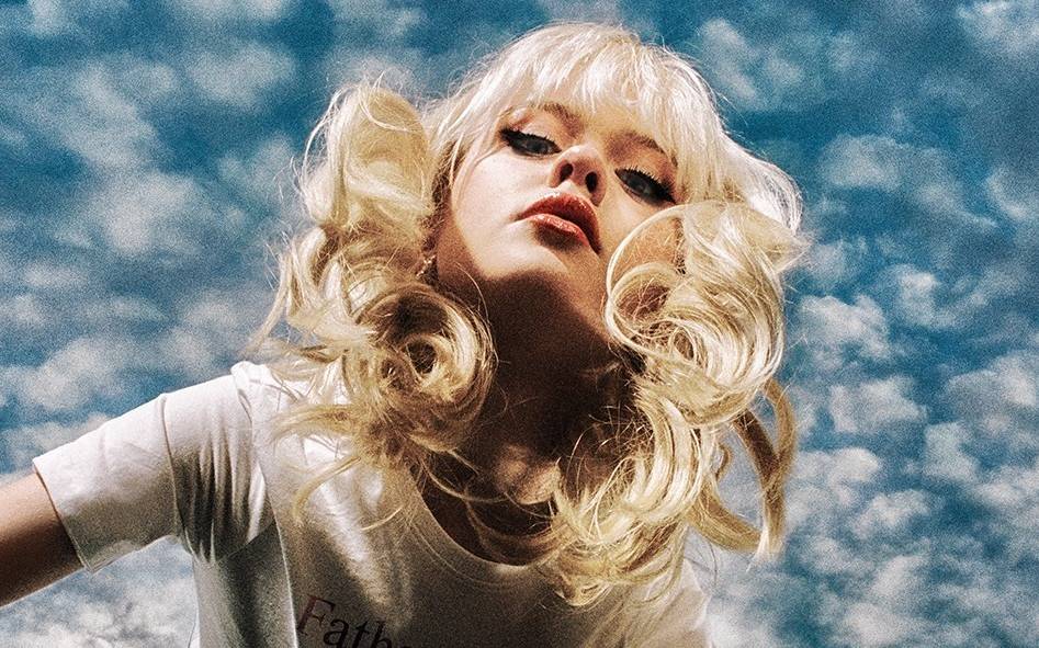 Maisie Peters im Interview