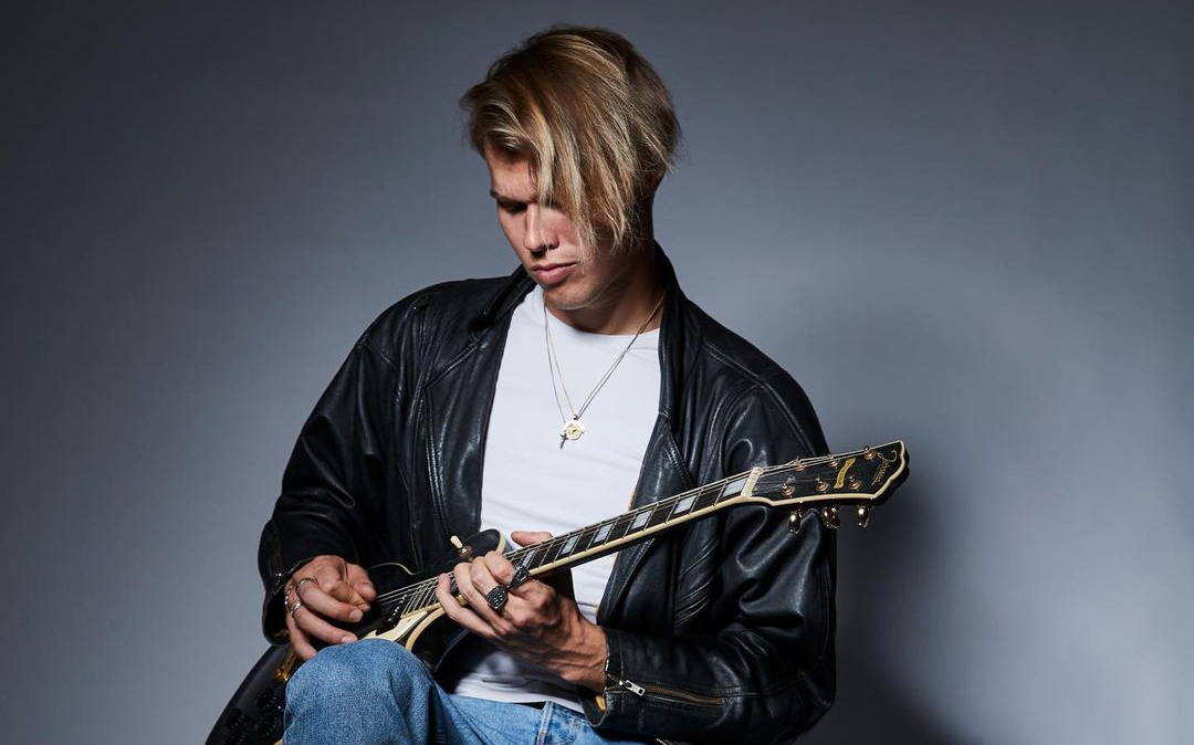 NinetyNine – Love On A Budget