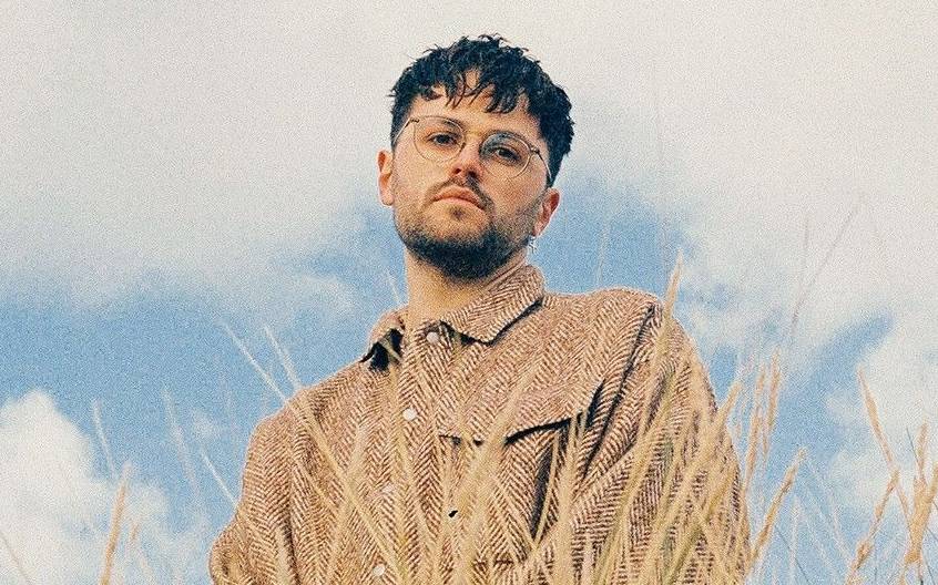 Scott Quinn – Love Is A Liar