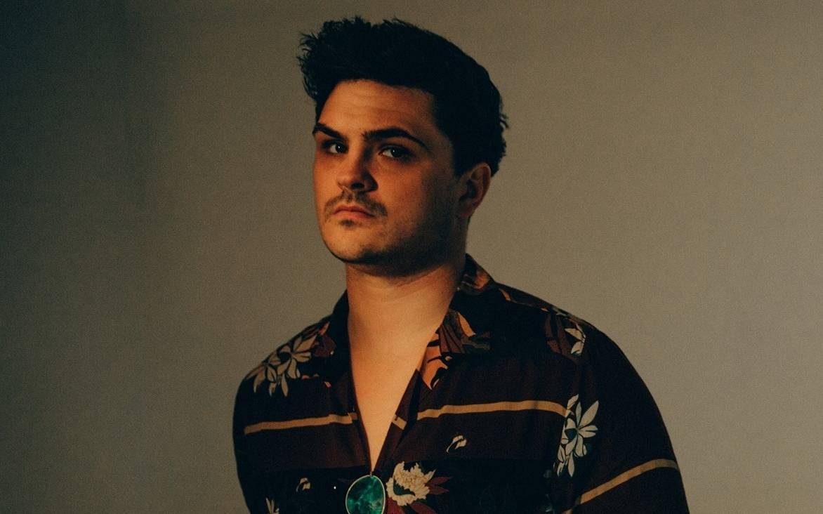 Stealth feat. Junge Junge – Undercovers